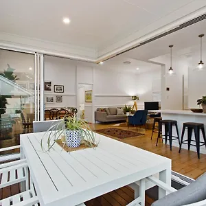 Holiday home Sierra - A Homely Space, Superb Location, Toowoomba
